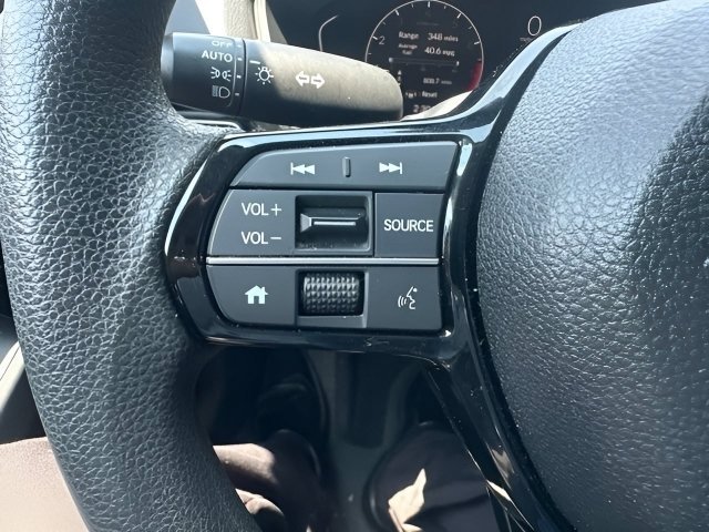 Used 2025 Meteorite Gray Metallic Honda LX image 13