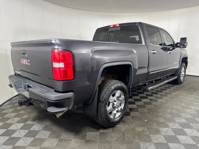 Used 2016 Iridium Metallic GMC Denali image 3