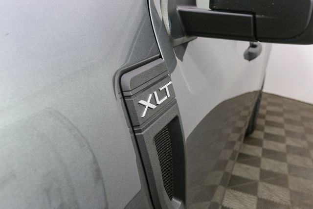 Used 2022 Gray Ford XLT image 5