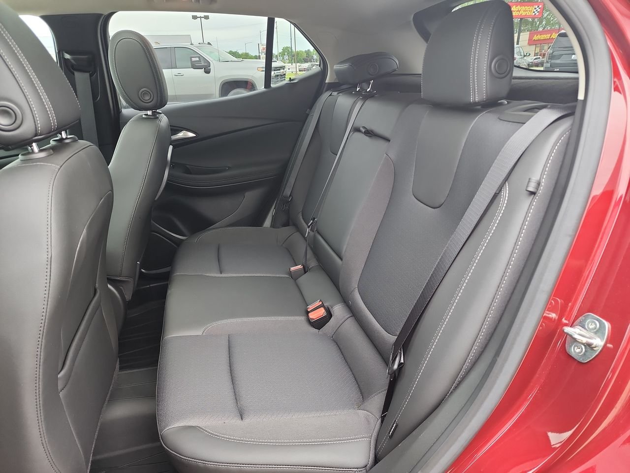 Used 2023 Cinnabar Metallic Buick Select image 22