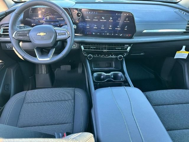 New 2026 Mosaic Black Metallic Chevrolet LT image 6