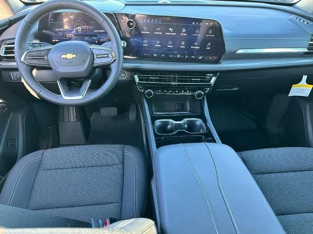 New 2026 Mosaic Black Metallic Chevrolet LT image 6