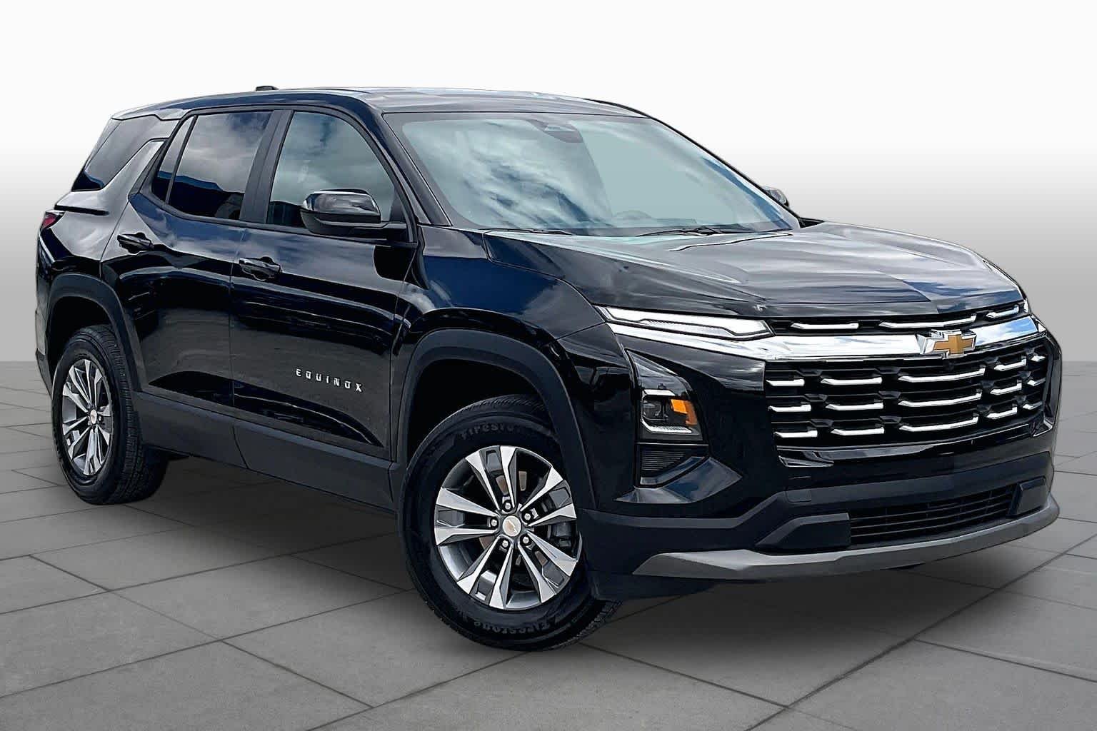 Used 2026 Mosaic Black Metallic Chevrolet FWD LT image 3