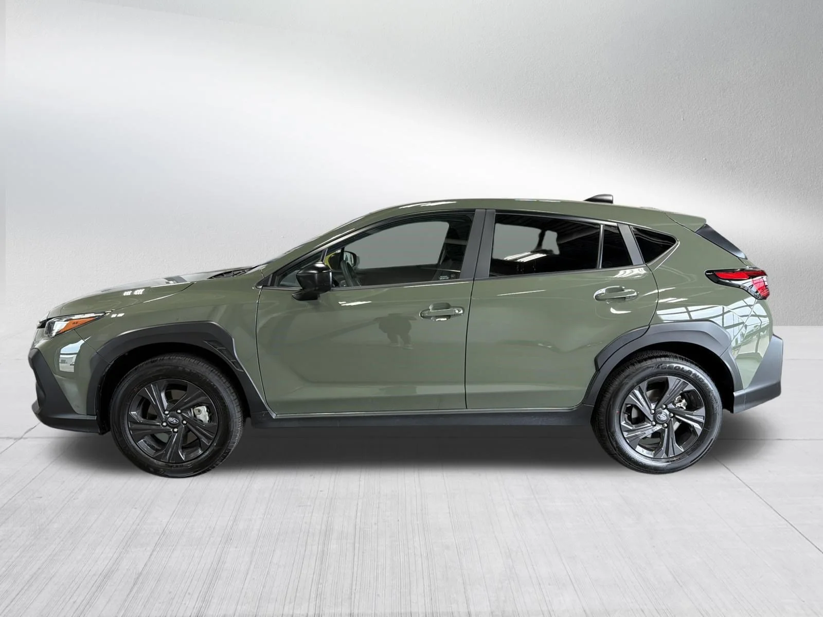 Certified Used 2026 Alpine Green Subaru  image 4