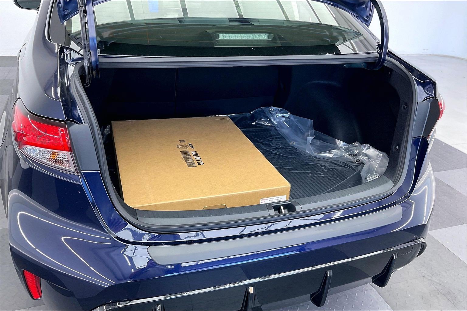 New 2026 Blueprint Toyota Hybrid SE image 11