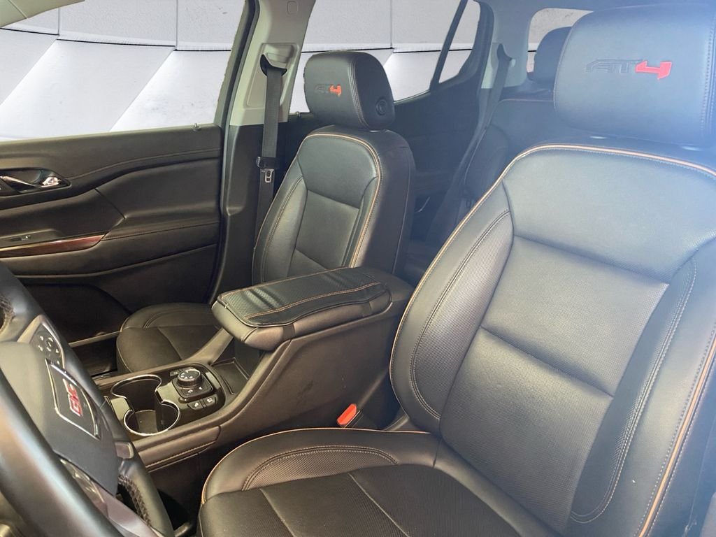 Used 2023 White GMC AT4 image 8