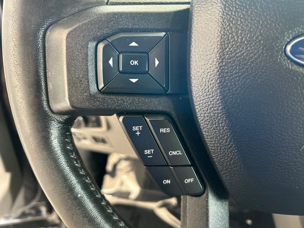 Used 2019 Black Ford XLT image 46