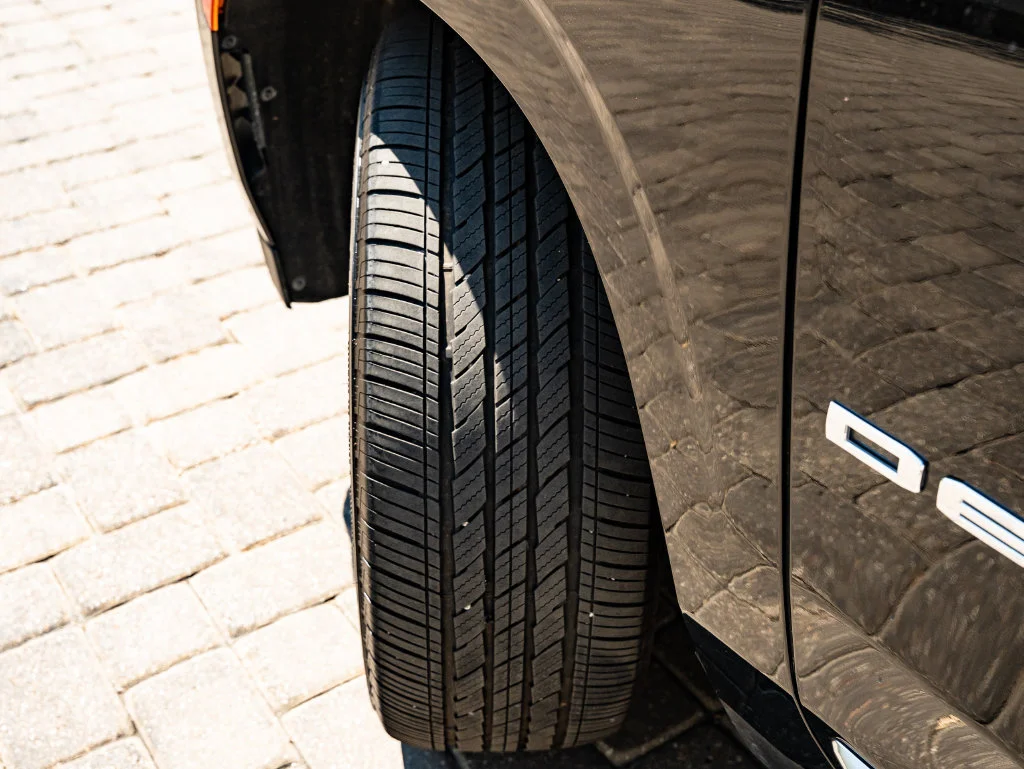 Used 2021 Onyx Black GMC Denali image 50