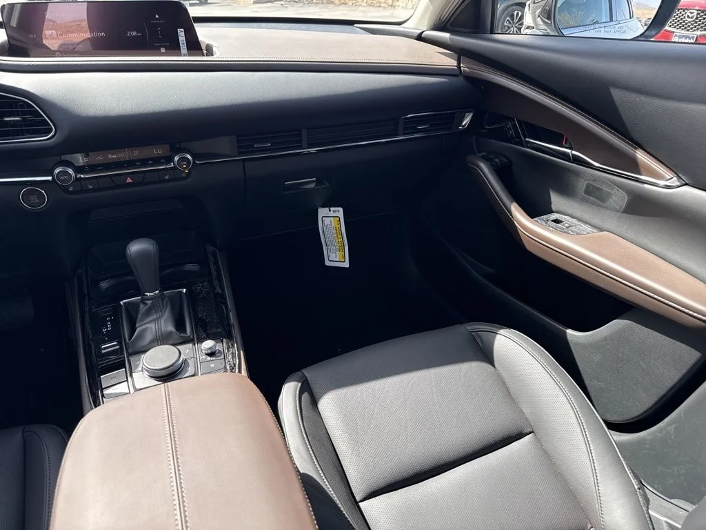 2025 Mazda CX-30 Turbo Premium Plus - Photo 12