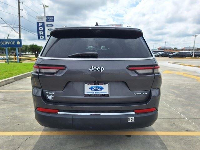 Used 2024 Baltic Gray Metallic Clearcoat Jeep Limited image 4