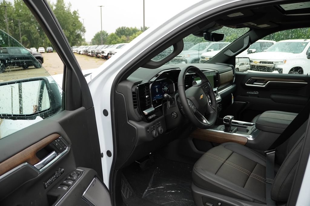 2026 Chevrolet Silverado 1500 High Country - Photo 11