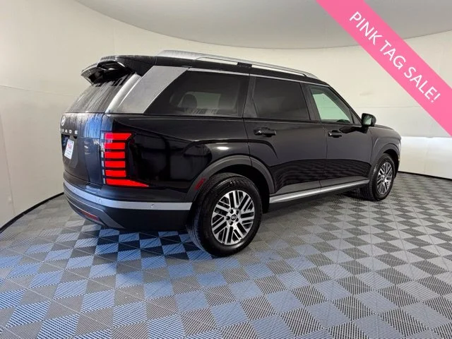 Used 2026 Black Hyundai SEL Premium image 7