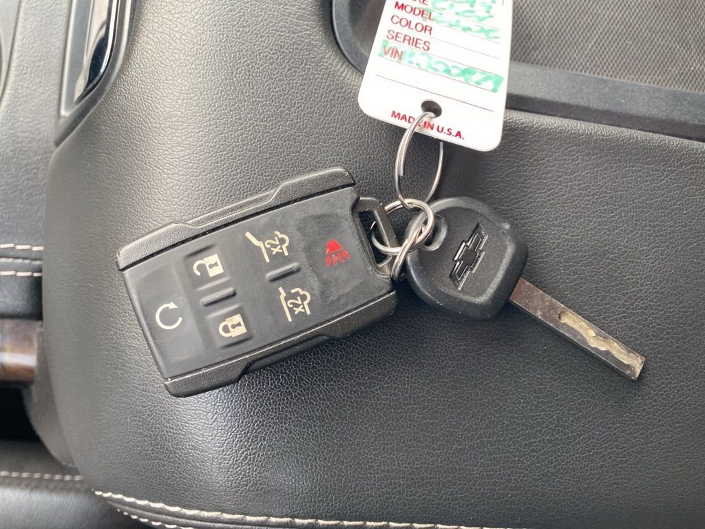 Used 2019 Gray Chevrolet LT image 45