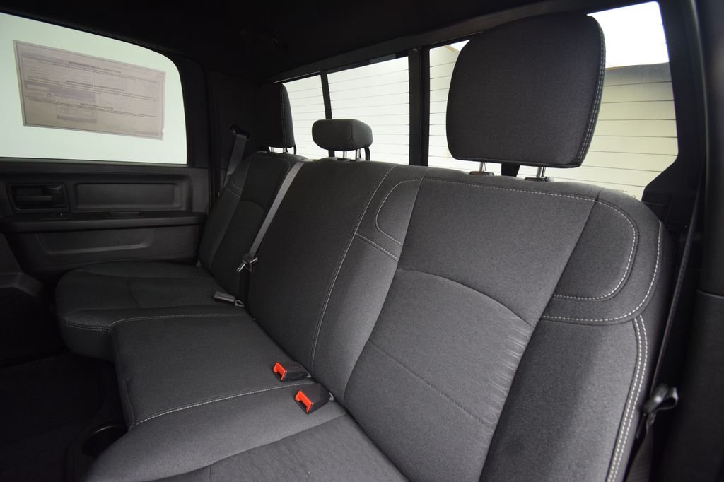 New 2026 Diamond Black Crystal Pearl-Coat Exterior Paint RAM  image 32