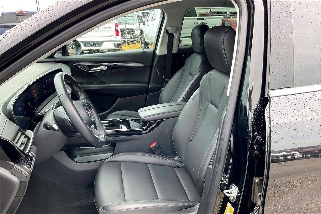 Used 2025 Black Buick Preferred image 18
