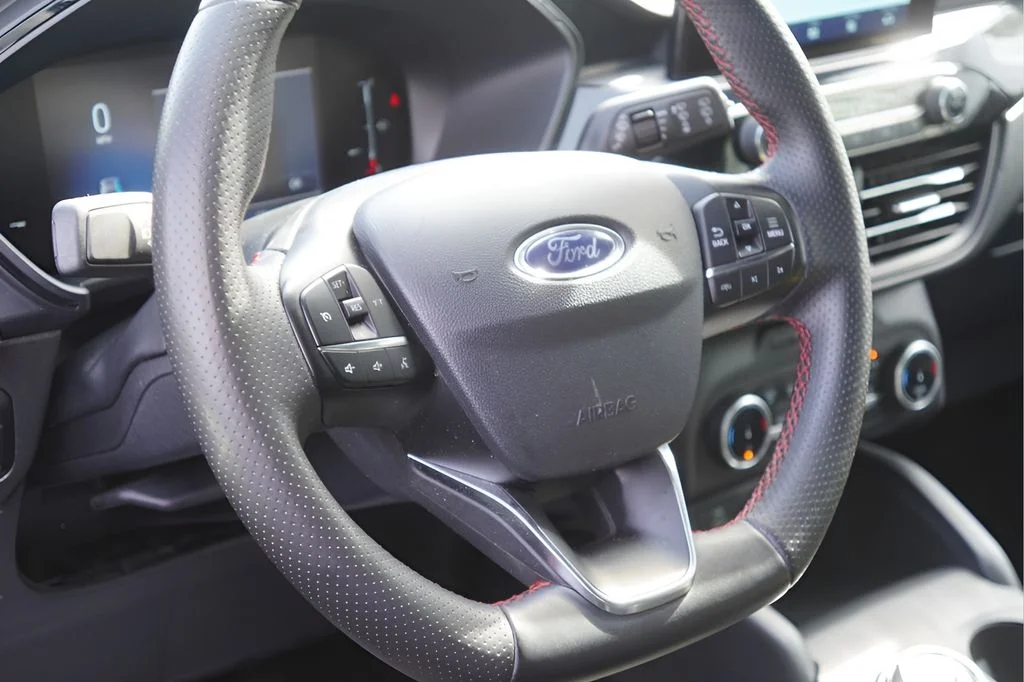 Used 2025 Black Metallic Ford ST-Line image 14
