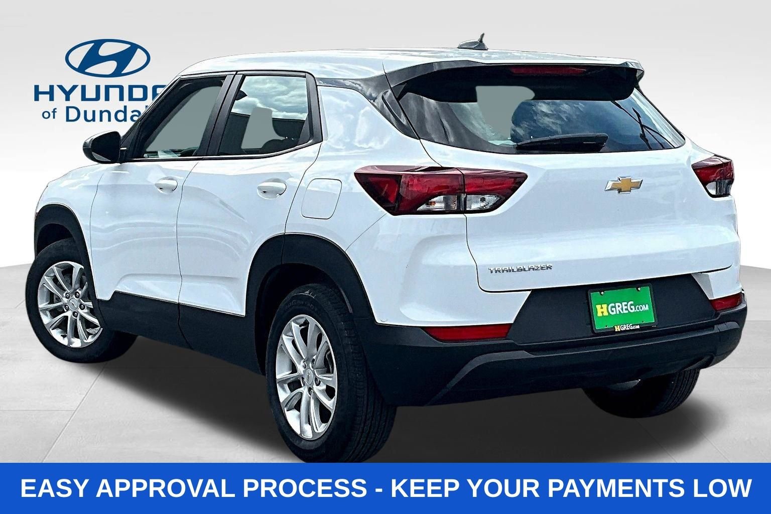 Used 2024 White Chevrolet LS image 5