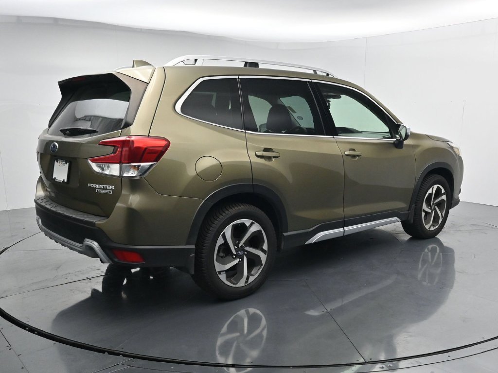 Used 2022 Brown Subaru Touring image 8
