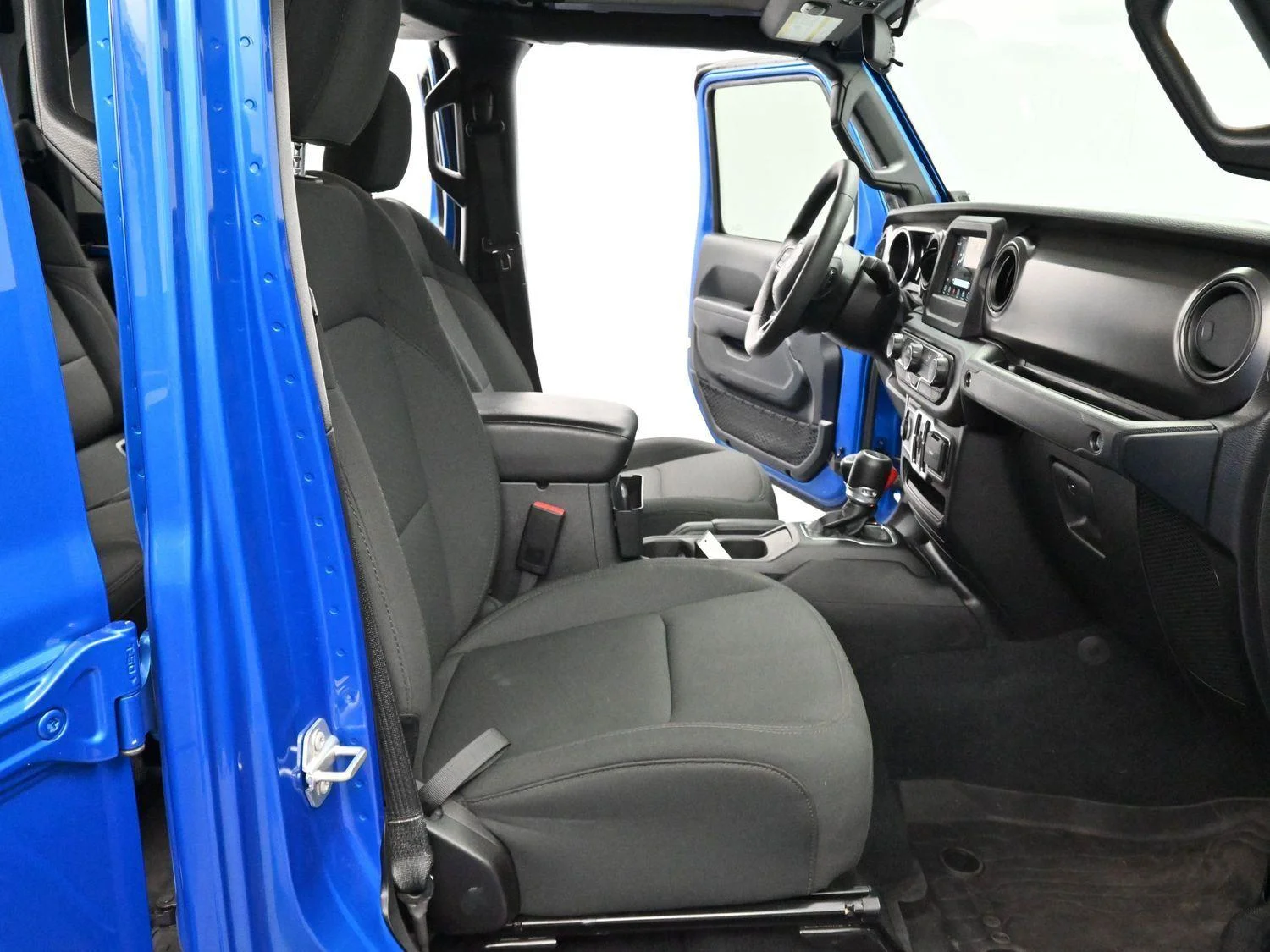 Used 2023 Hydro Blue Pearlcoat Jeep Sport S image 26