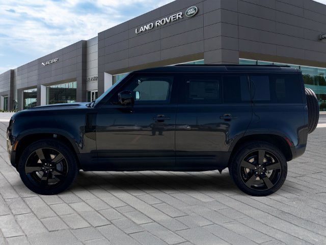 New 2026 Carpathian Grey Land Rover S image 2