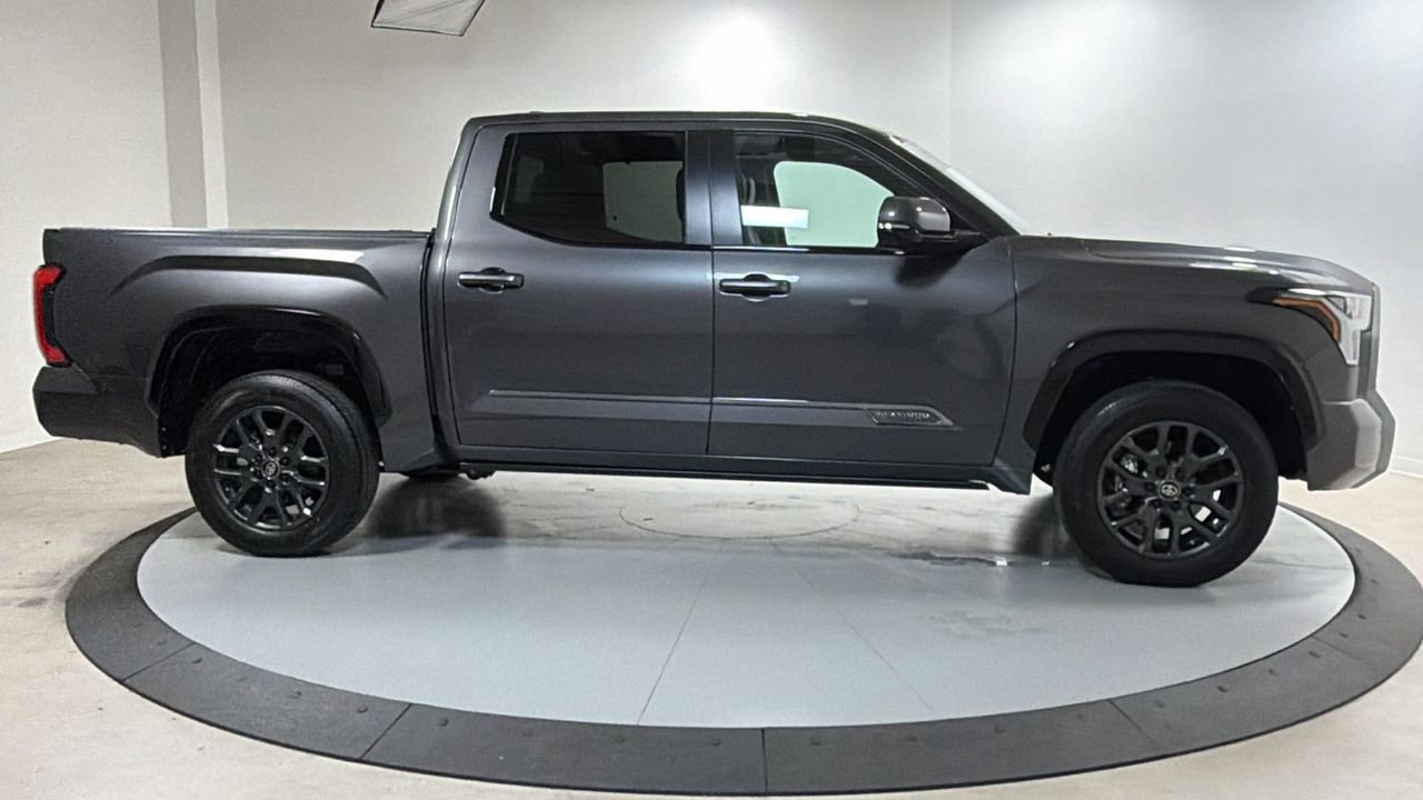 2026 Toyota Tundra Platinum - Photo 6
