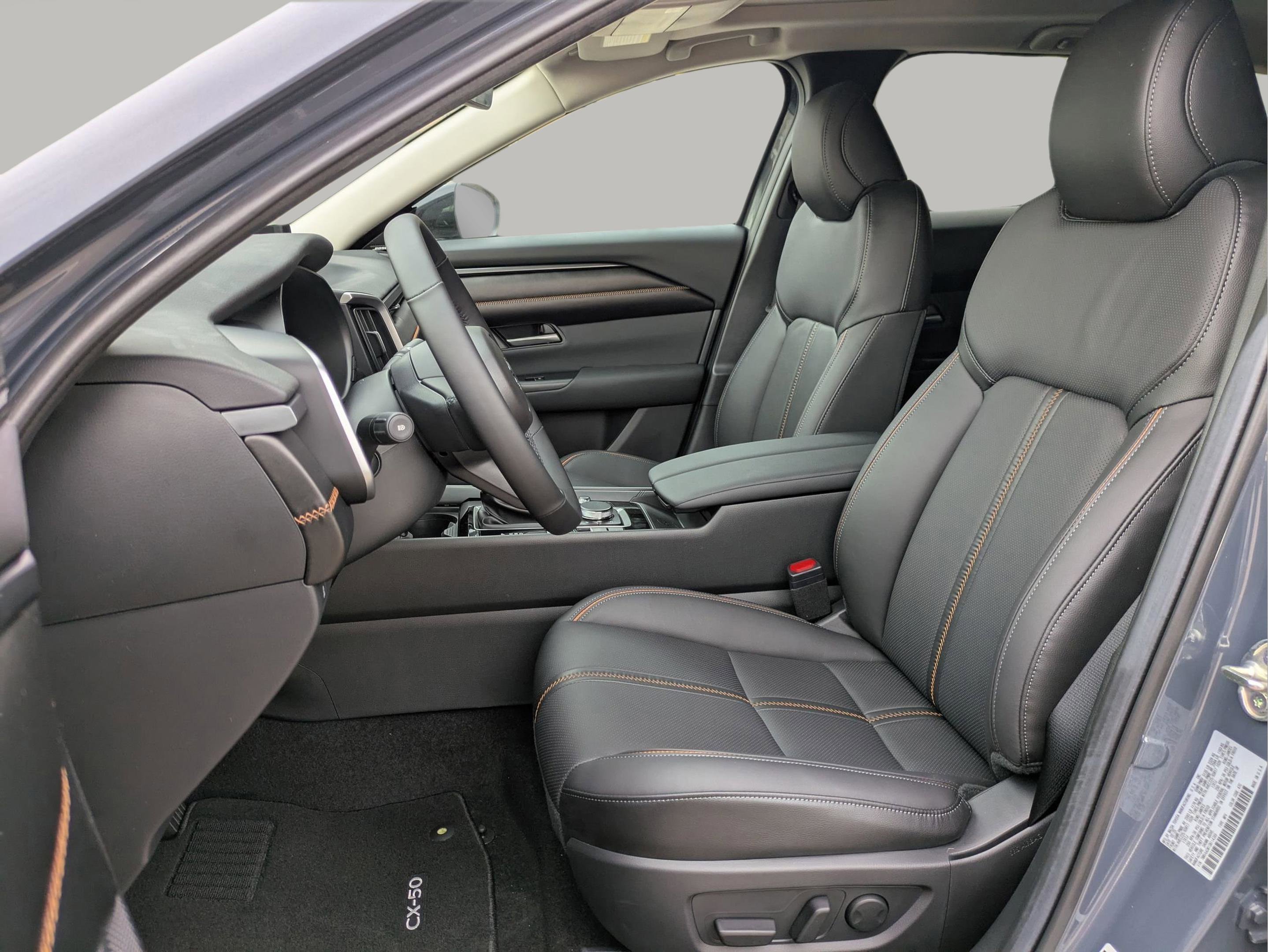 2025 Mazda CX-50 Premium - Photo 9