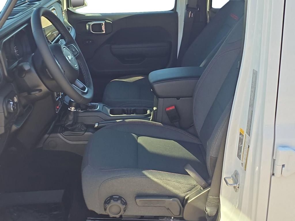 2026 Jeep Wrangler 4-Door Rubicon - Photo 13