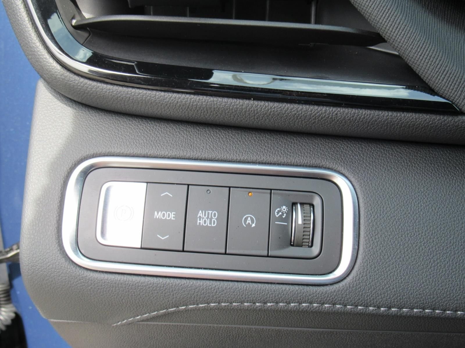 Used 2026 Blue Buick Preferred image 21