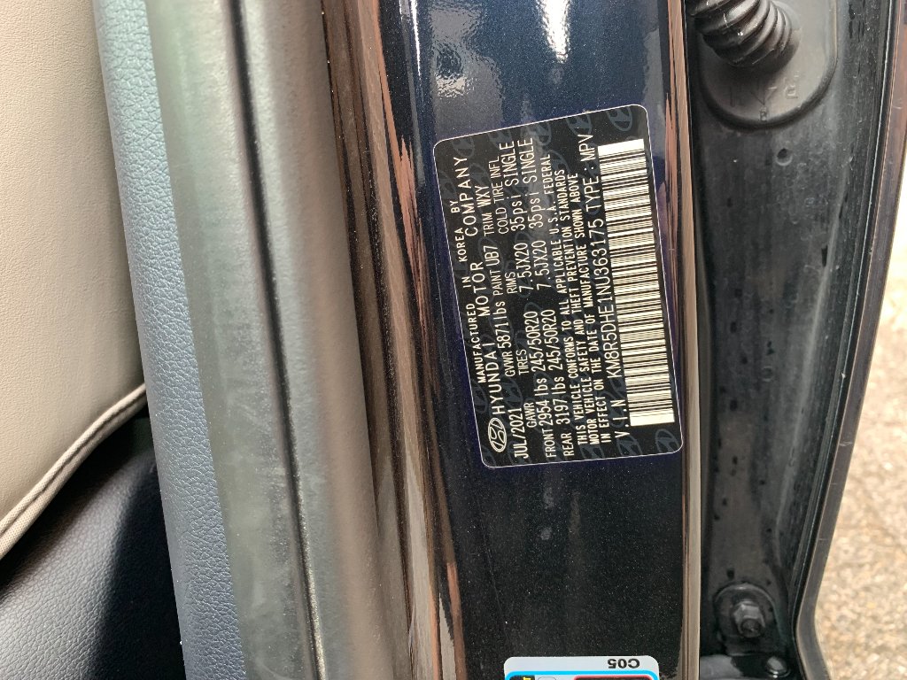 Certified Used 2022 Moonlight Cloud Hyundai Limited image 18