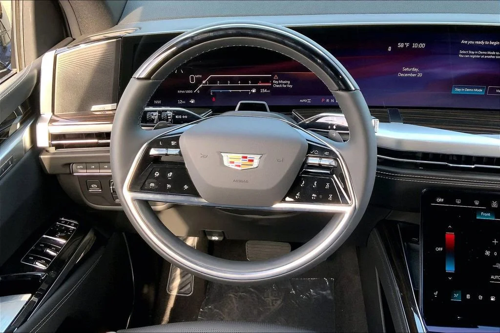 2026 Cadillac Escalade Luxury - Photo 21