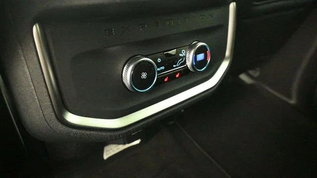 New 2027 Dark Matter Gray Metallic Ford MAX Platinum image 13