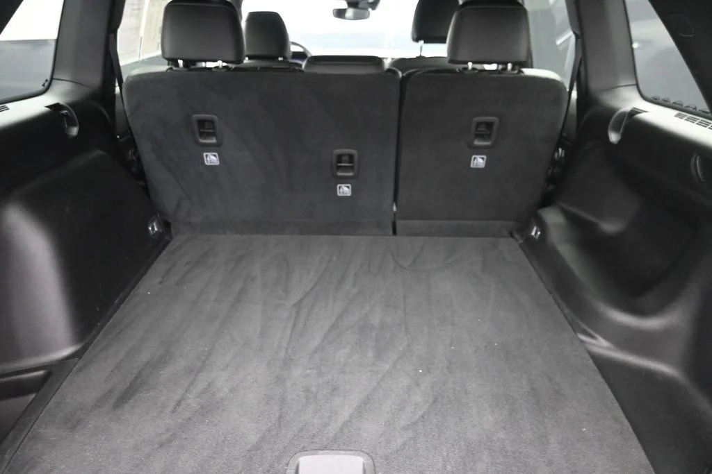 Used 2023 White Jeep Altitude X image 11