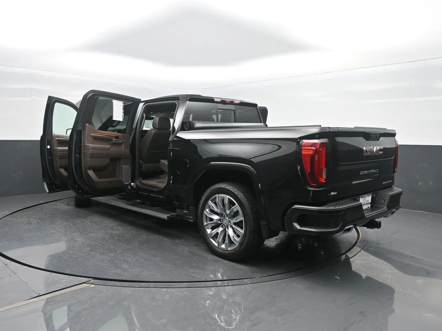 Used 2023 Onyx Black GMC Denali image 52