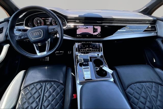 Used 2024 Red Audi 55 Prestige image 15