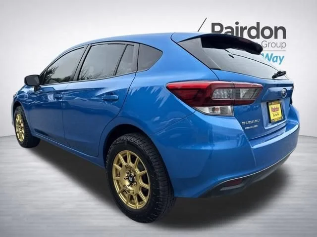 Used 2020 Ocean Blue Pearl Subaru Base image 5