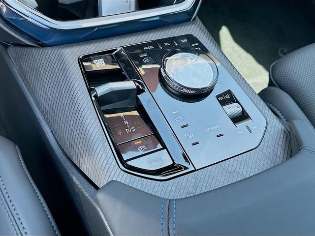 New 2026 White BMW 30 xDrive image 13