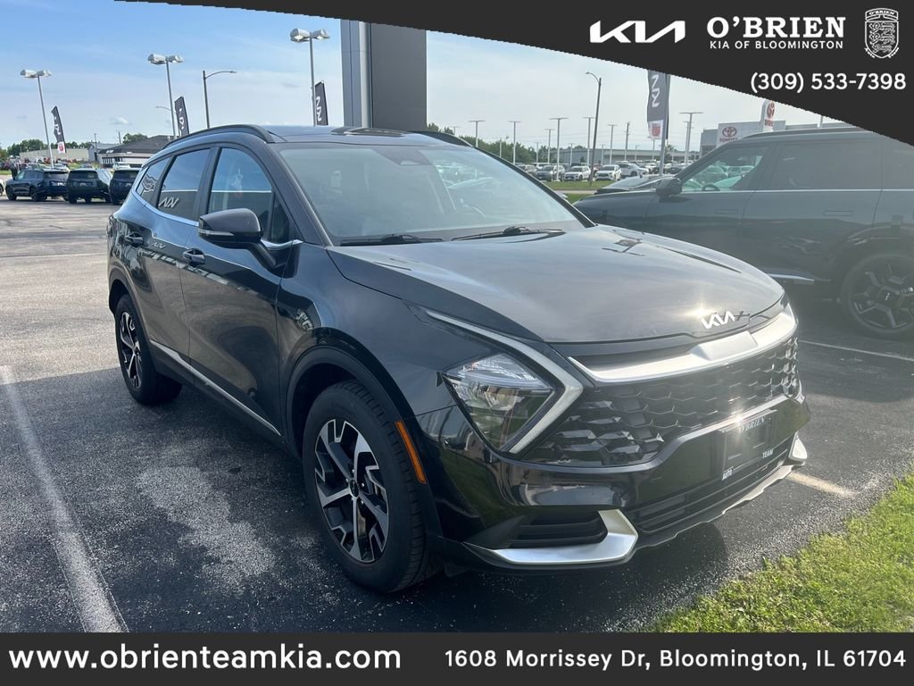 Used 2023 Black Kia EX image 1