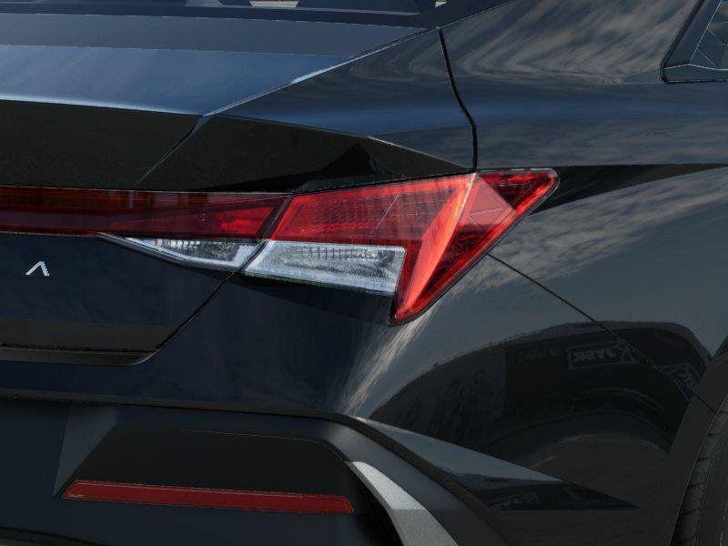New 2026 Black Hyundai SE image 10
