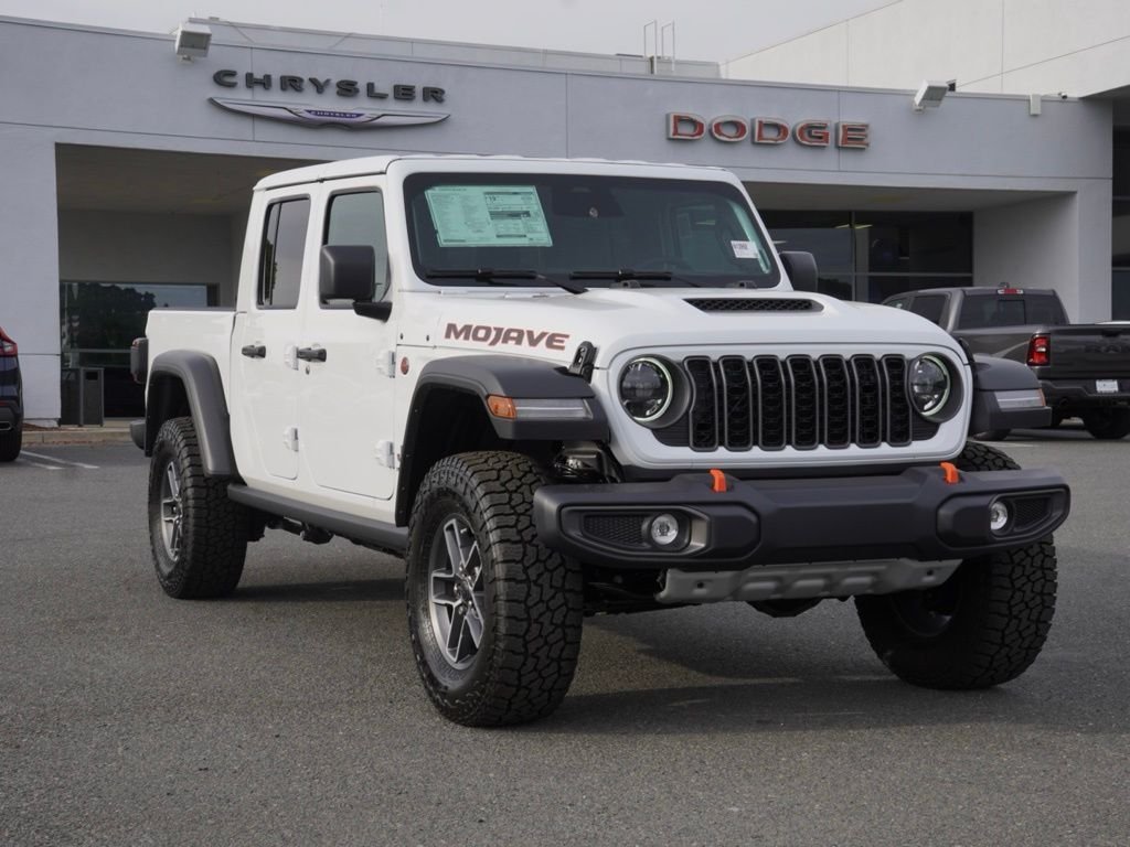 New 2026 Bright White Clear-Coat Exterior Paint Jeep Mojave image 1