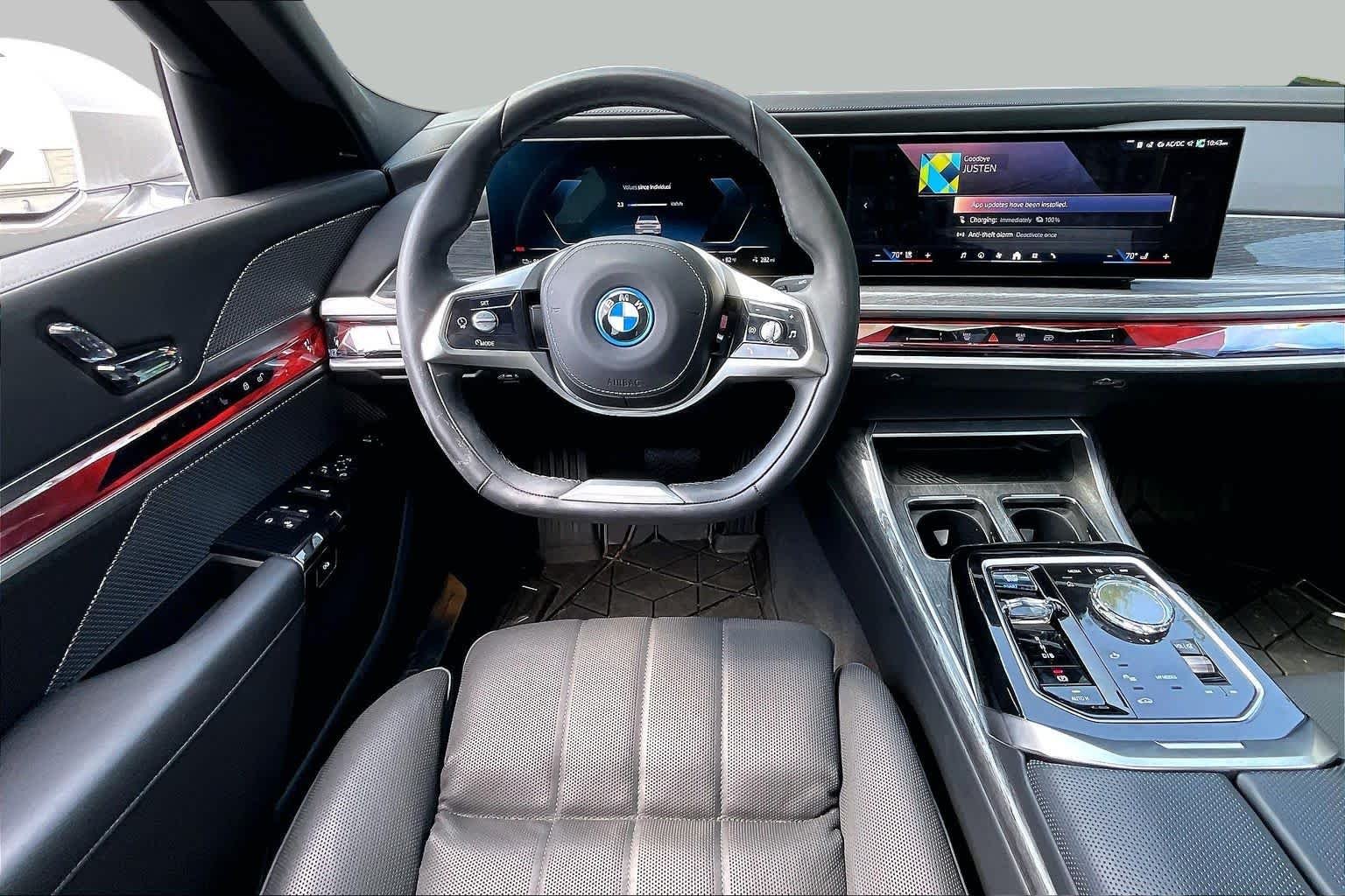 Pre-Owned 2024 BMW I7 EDrive50