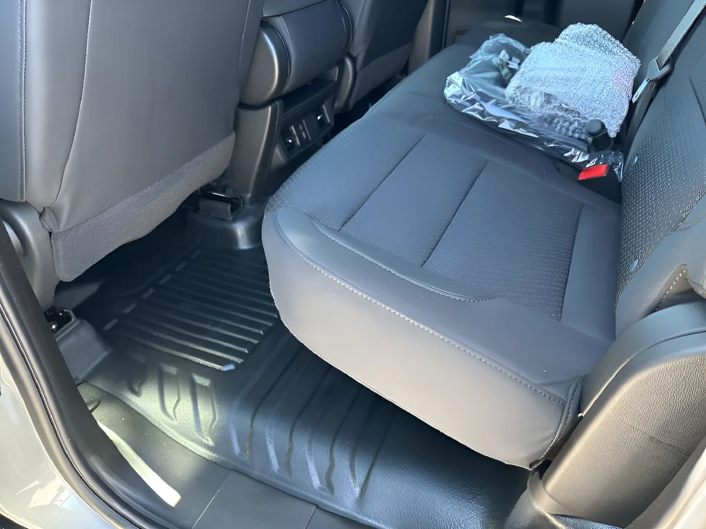 2026 GMC Sierra 3500HD Pro - Photo 23