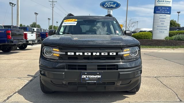 Used 2023 Black Ford Outer Banks image 4