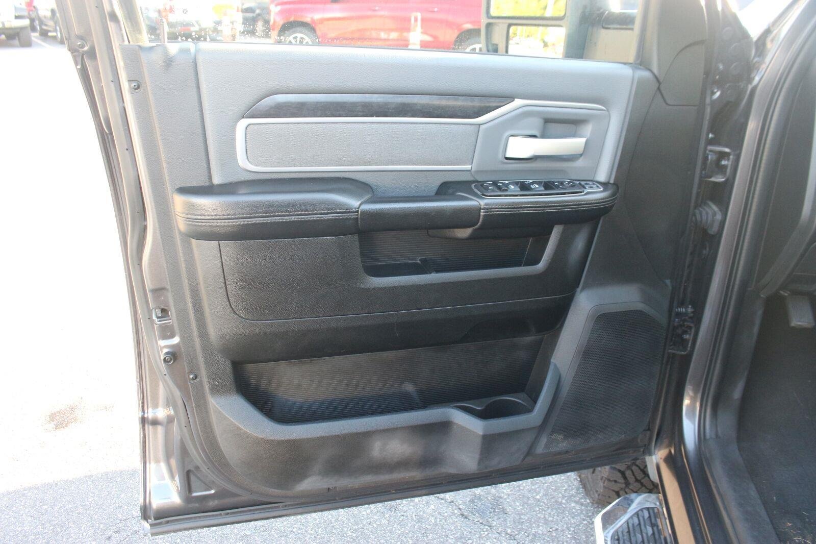 Used 2023 Grey Ram Big Horn image 15