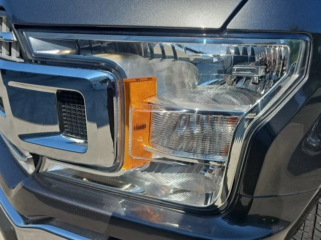 Used 2018 Gray Ford XLT image 30