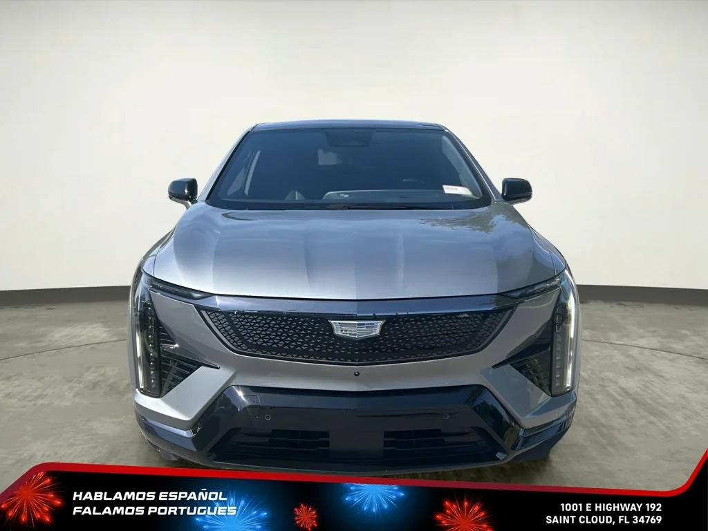 Used 2025 Argent Silver Metallic Cadillac Sport 2 image 9