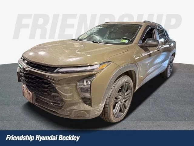Used 2024 Brown Chevrolet ACTIV image 1
