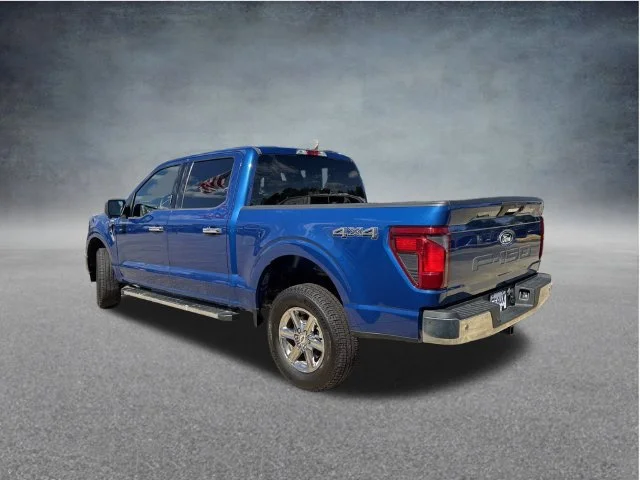 Used 2024 Blue Ford XLT image 15