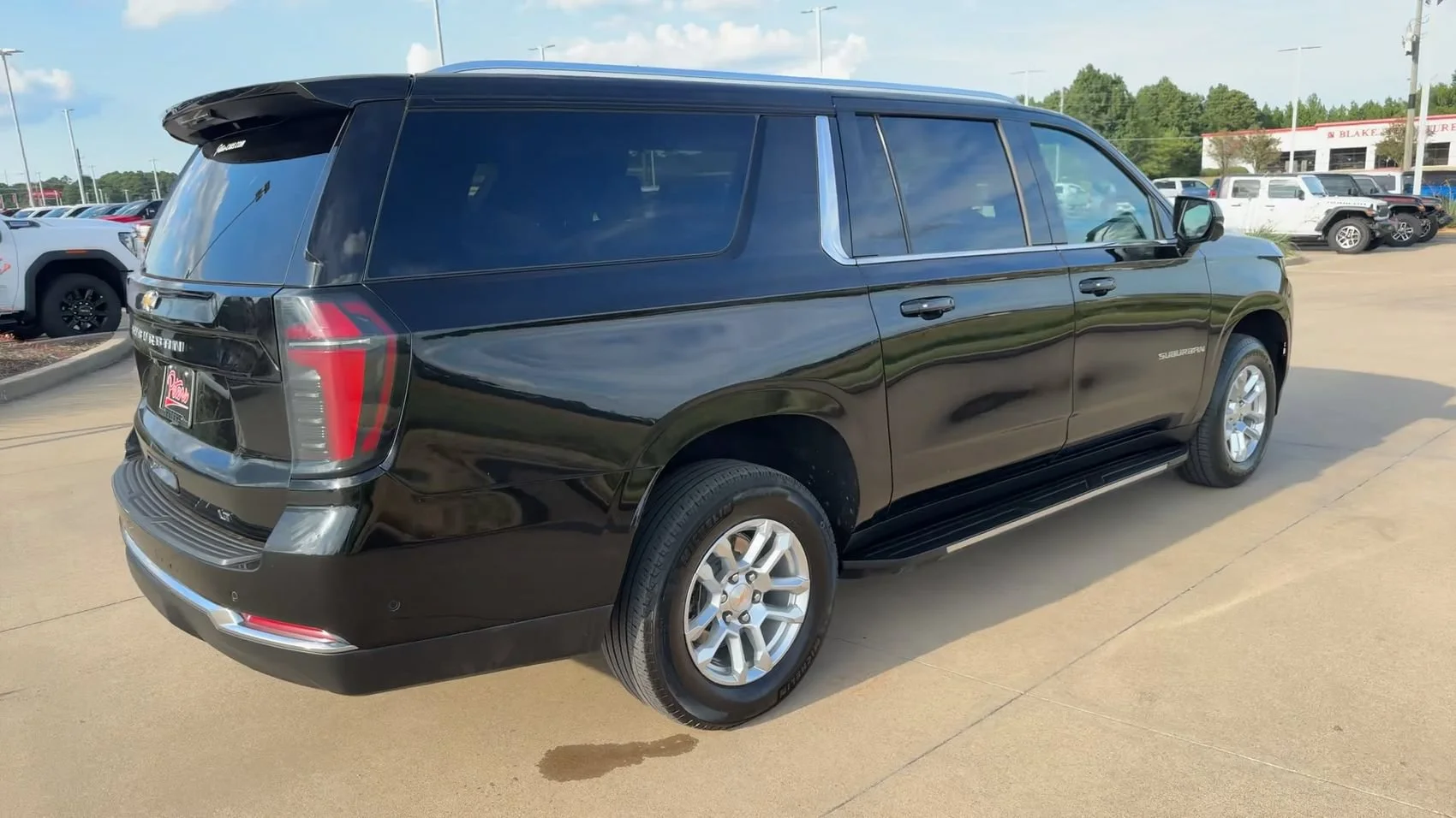 Used 2025 Black Chevrolet LT image 9