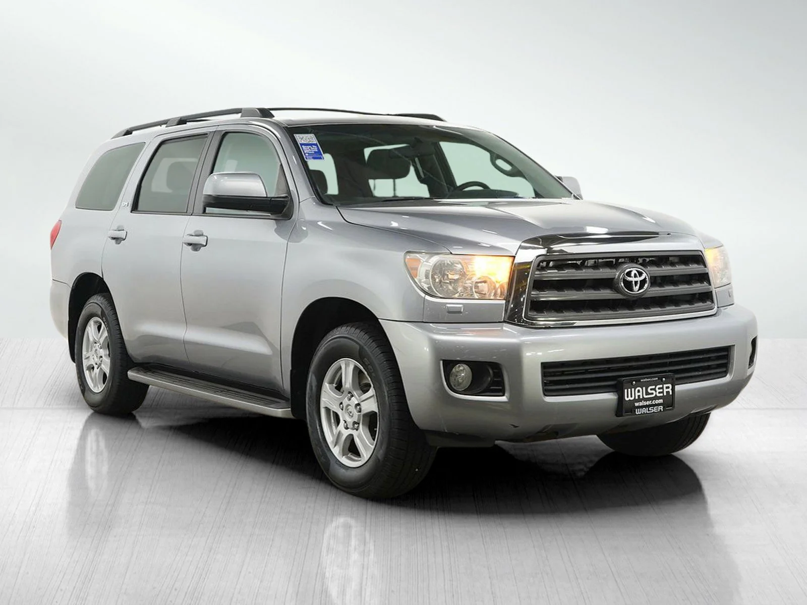 Used 2010 Silver Sky Metallic Toyota SR5 image 8