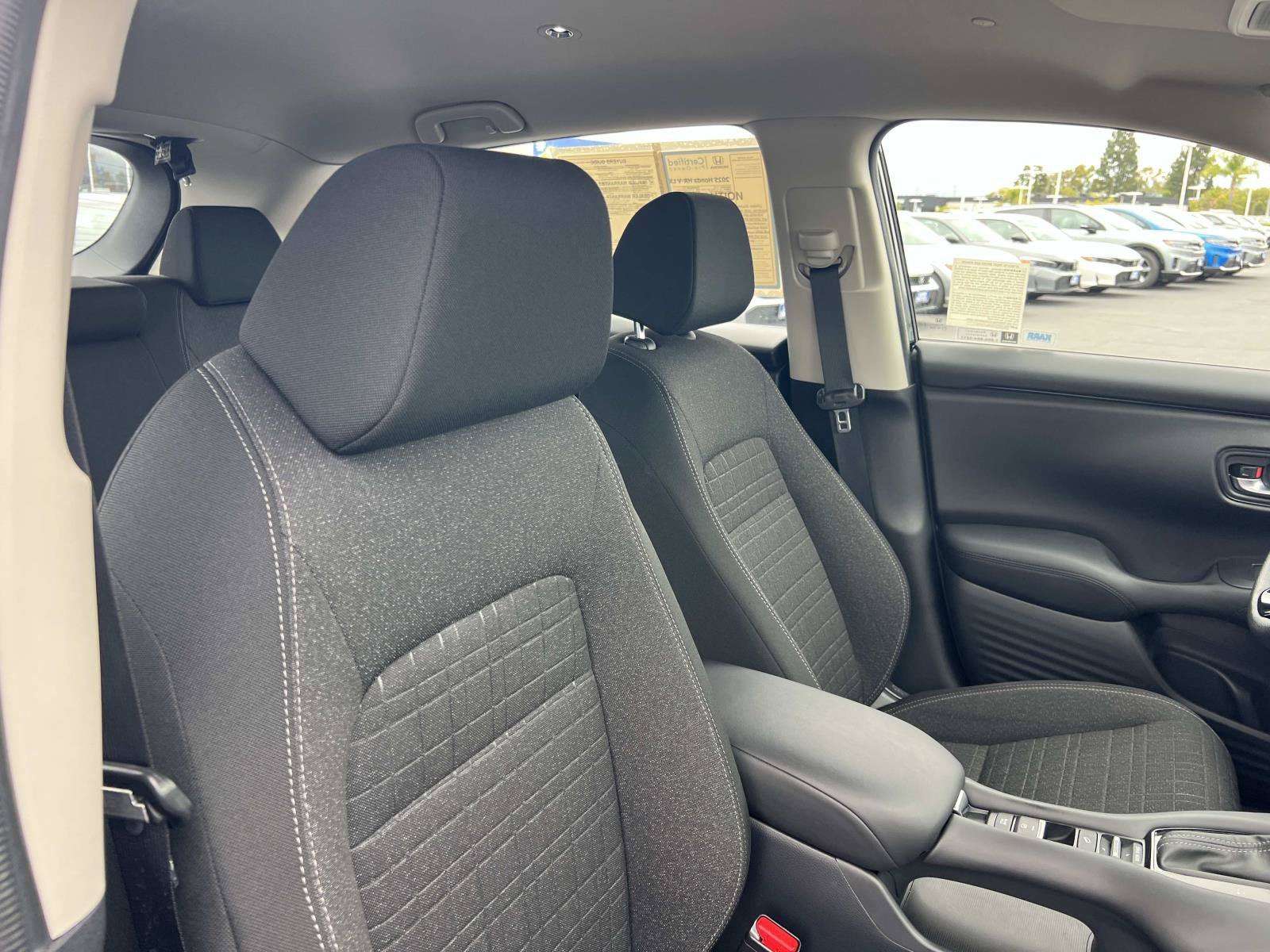 2025 Honda HR-V LX - Photo 57